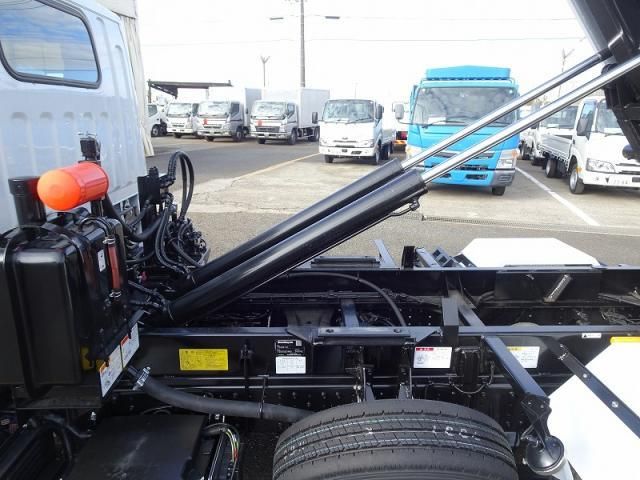Ref No.A14603993 MITSUBISHI CANTER TRUCK Image#5