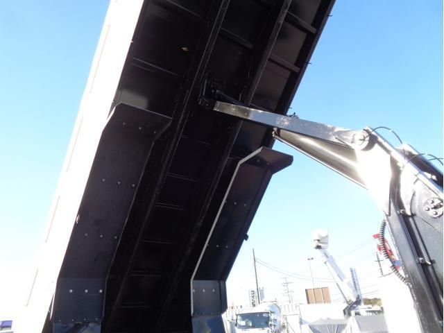 Ref No.A14651455 MITSUBISHI SUPER GREAT Image#9