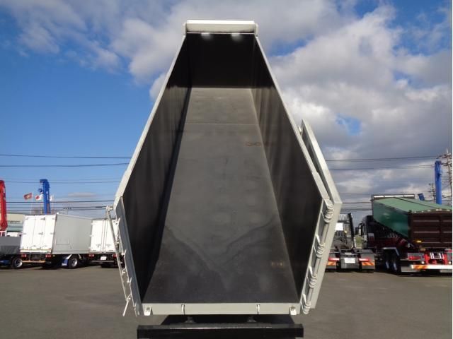 Ref No.A14651455 MITSUBISHI SUPER GREAT Image#6