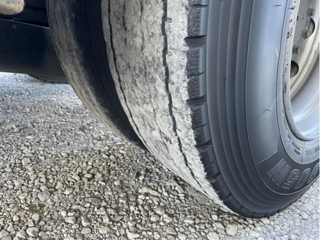 Ref No.A14694433 NISSAN DIESEL QUON Image#11