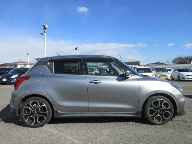 Ref No.A14712647 SUZUKI SWIFT Image#4
