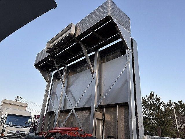 Ref No.A14756087 NISSAN DIESEL QUON Image#5