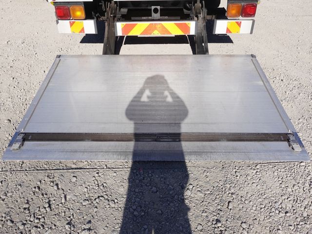 Ref No.A14799640 NISSAN DIESEL QUON Image#11