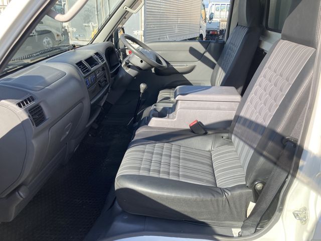Ref No.A14842625 MAZDA BONGO TRUCK Image#8