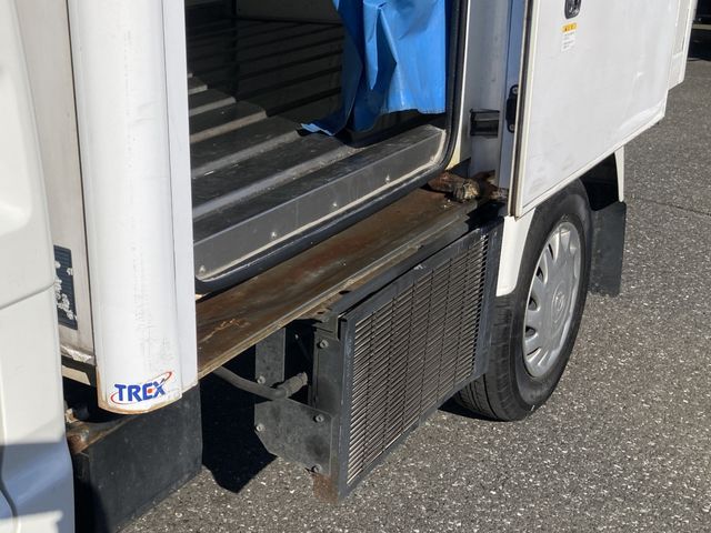 Ref No.A14842625 MAZDA BONGO TRUCK Image#17