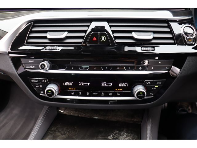 Ref No.A14880139 BMW 5 SERIES Image#14
