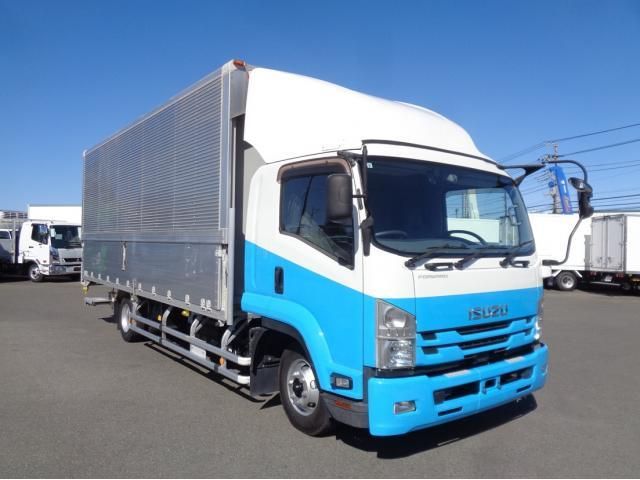 ISUZU FORWARD