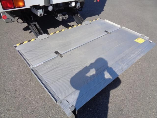 Ref No.A14880329 ISUZU FORWARD Image#9