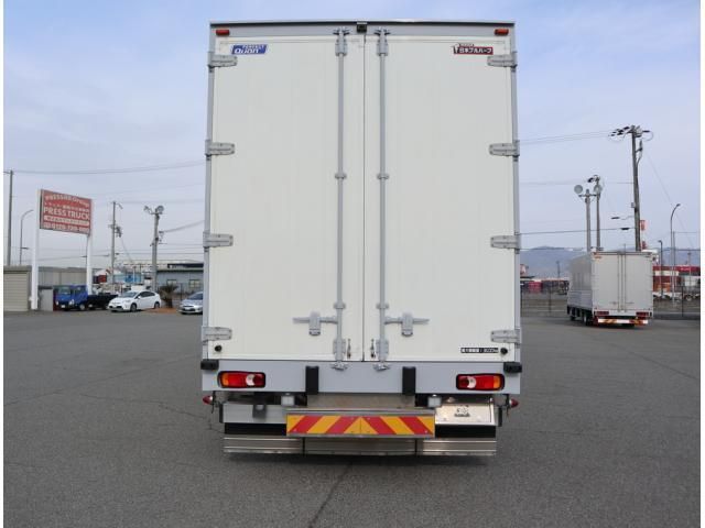 Ref No.A14880334 NISSAN DIESEL QUON Image#10