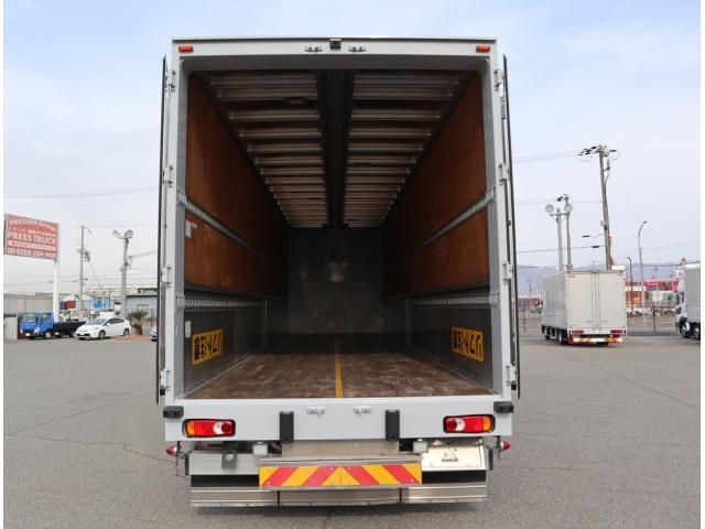 Ref No.A14880334 NISSAN DIESEL QUON Image#14