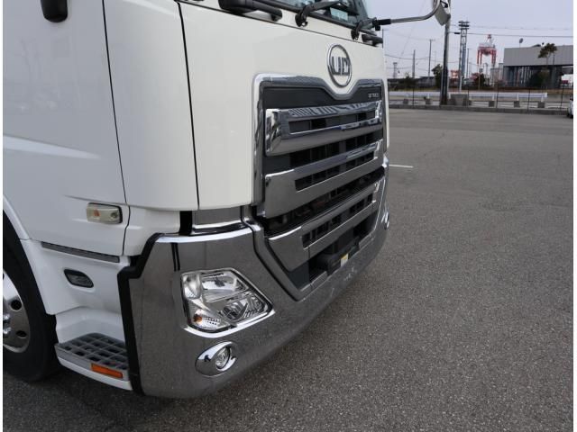 Ref No.A14880334 NISSAN DIESEL QUON Image#9