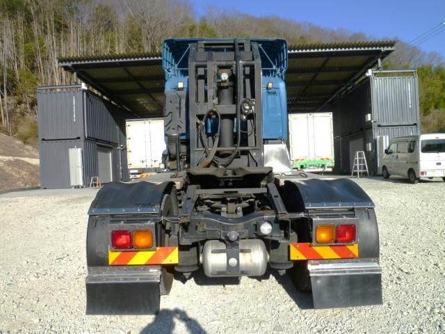 Ref No.A14880342 NISSAN DIESEL QUON Image#5
