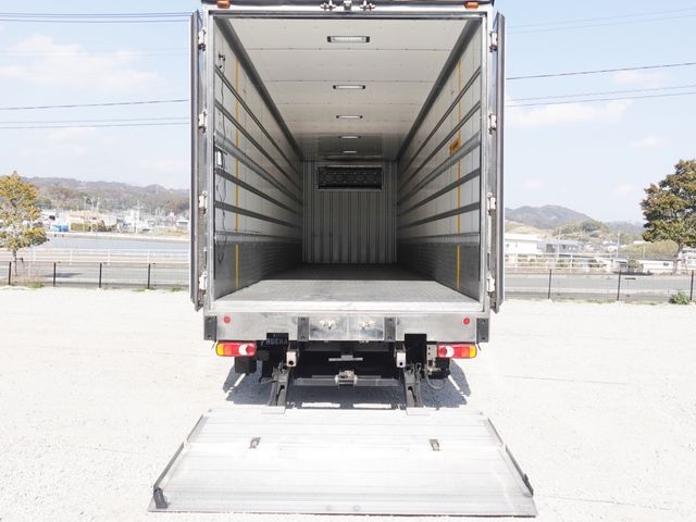 Ref No.A14904214 NISSAN DIESEL QUON Image#13