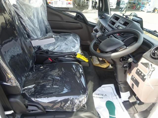 Ref No.A14904264 MITSUBISHI CANTER TRUCK Image#8