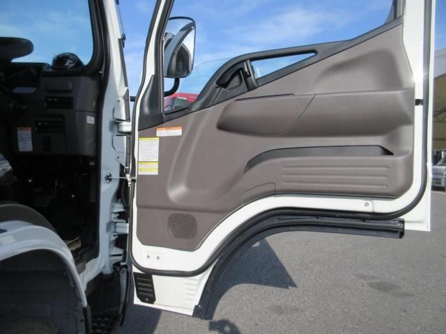 Ref No.A14930831 MITSUBISHI CANTER TRUCK Image#8