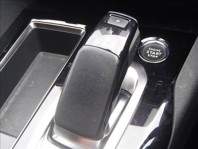 Ref No.A14935178 PEUGEOT 3008 Image#16