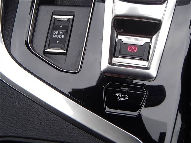 Ref No.A14935178 PEUGEOT 3008 Image#17
