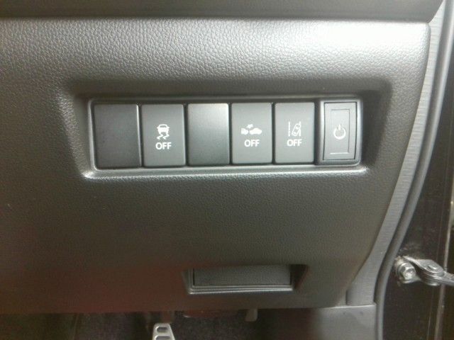 Ref No.A14935642 SUZUKI SWIFT Image#6
