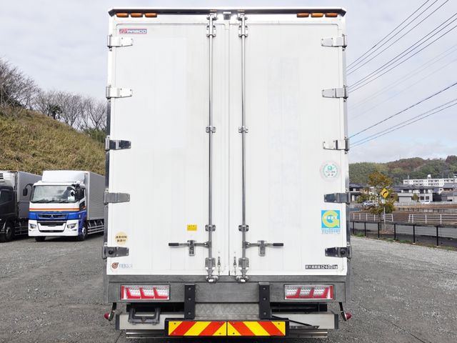Ref No.A14935658 MITSUBISHI SUPER GREAT Image#8