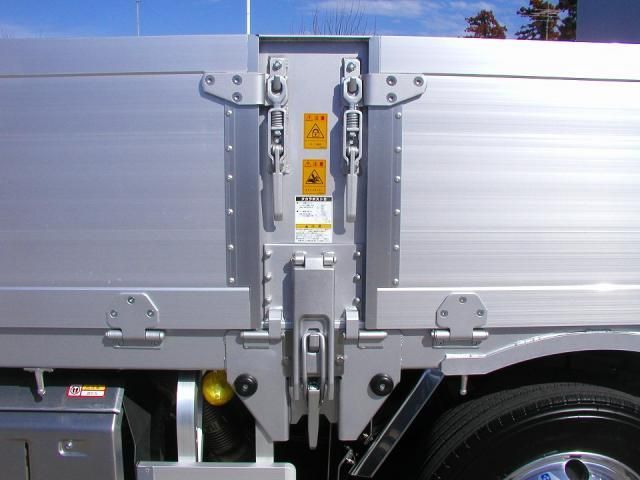 Ref No.A14935912 MITSUBISHI SUPER GREAT Image#18