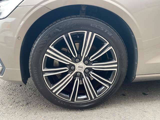 Ref No.A14943234 VOLVO V60 Image#12