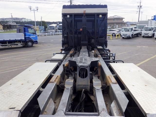 Ref No.A14948626 NISSAN DIESEL QUON Image#9