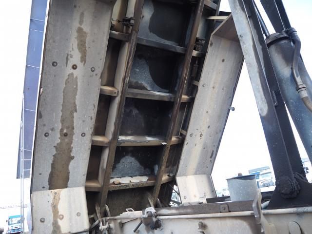 Ref No.A14948995 NISSAN DIESEL QUON Image#17