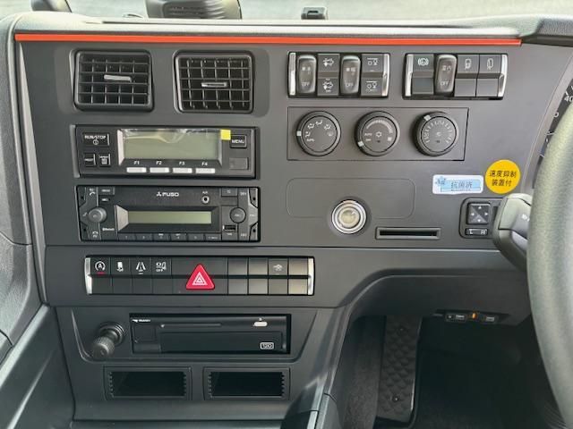 Ref No.A14949782 MITSUBISHI SUPER GREAT Image#20