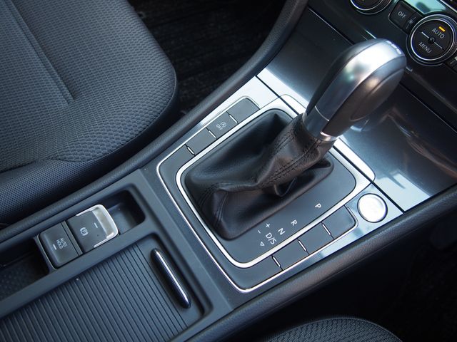 Ref No.A14949993 VOLKSWAGEN GOLF Image#12