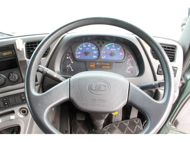 Ref No.A14990481 NISSAN DIESEL QUON Image#8