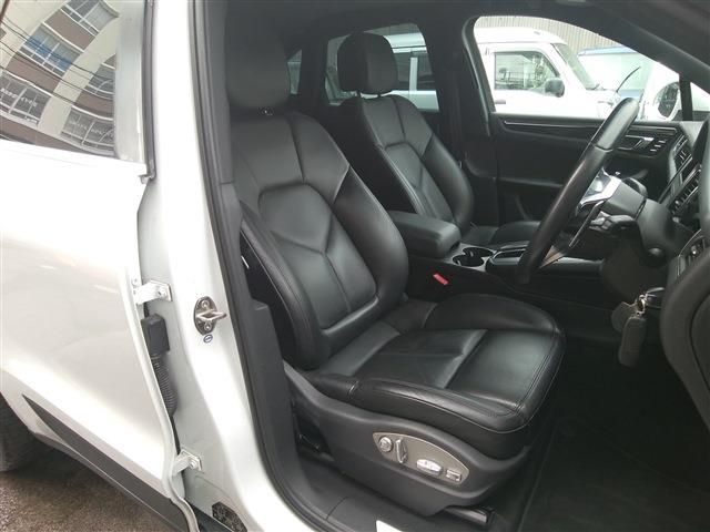 Ref No.A15009596 PORSCHE MACAN Image#19
