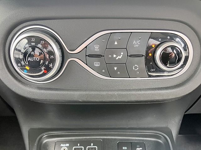 Ref No.A15015671 Renault TWINGO Image#9