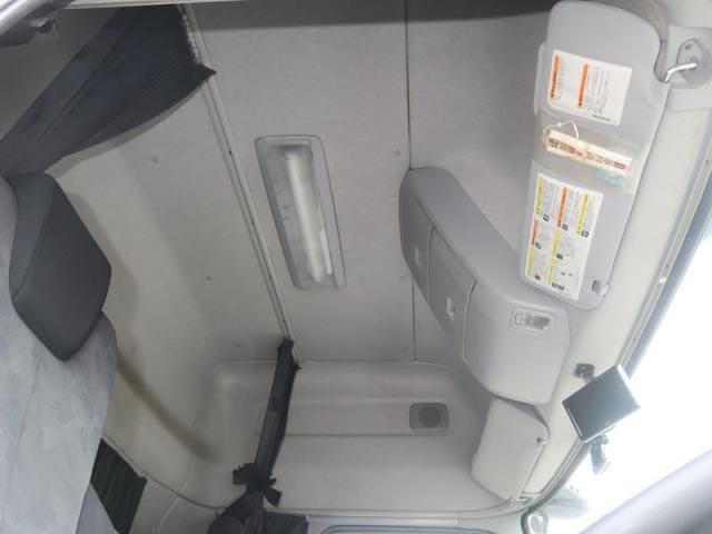 Ref No.A15032114 NISSAN DIESEL QUON Image#20
