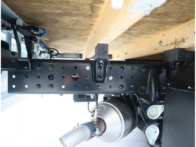 Ref No.A15038588 MITSUBISHI CANTER TRUCK Image#11