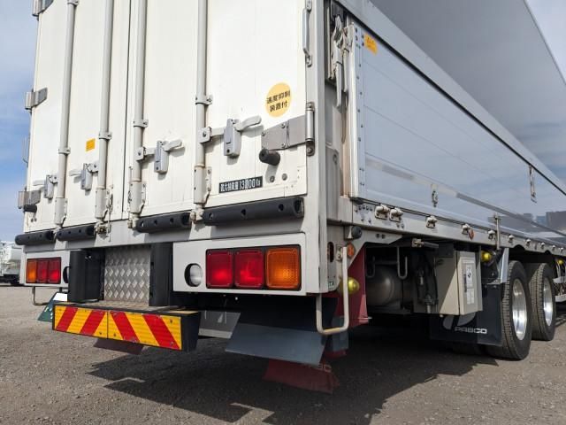 Ref No.A15059285 NISSAN DIESEL QUON Image#6