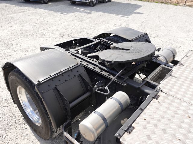 Ref No.A15059403 NISSAN DIESEL QUON Image#17