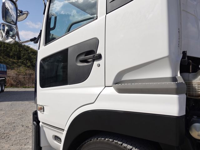 Ref No.A15059403 NISSAN DIESEL QUON Image#12