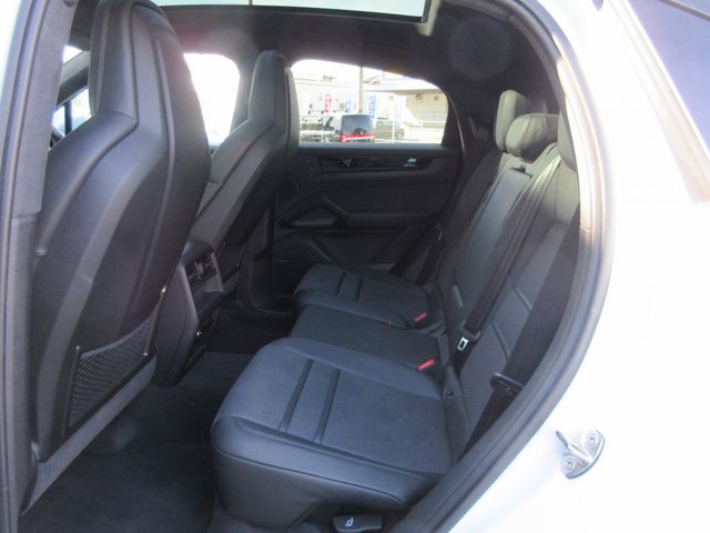 Ref No.A15069896 PORSCHE CAYENNE Image#15