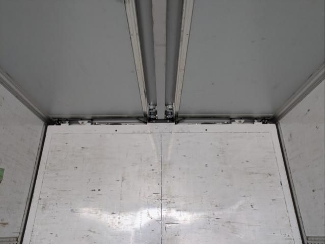 Ref No.A15096060 MITSUBISHI SUPER GREAT Image#14