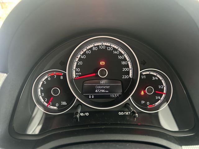 Ref No.A15096300 VOLKSWAGEN UP Image#17