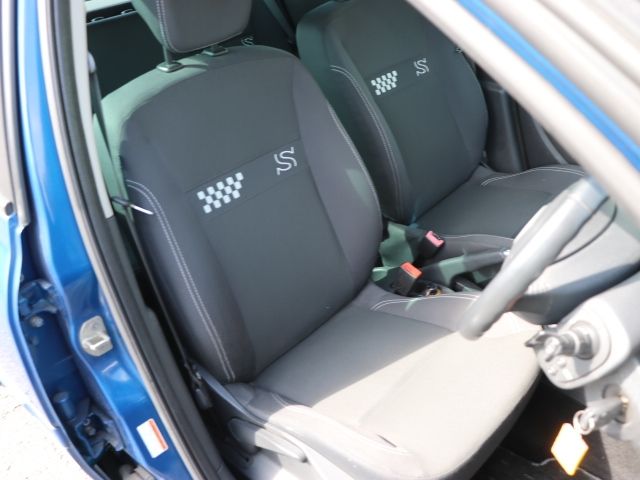 Ref No.A15107730 Renault LUTECIA Image#13