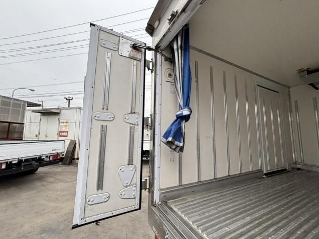 Ref No.A15108330 MITSUBISHI CANTER TRUCK Image#16