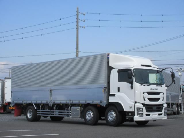 ISUZU GIGA