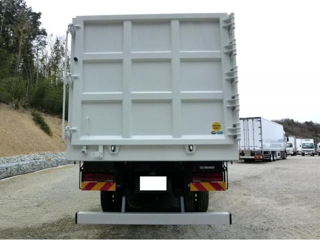Ref No.A15143256 MITSUBISHI SUPER GREAT Image#5