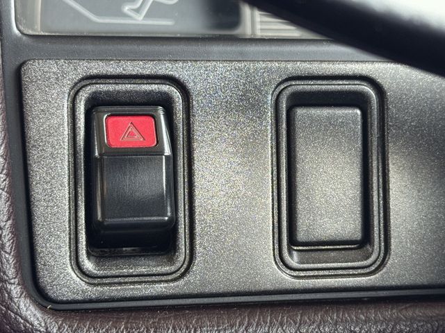 Ref No.A15162137 MITSUBISHI DEBONAIR Image#14