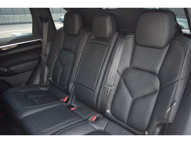 Ref No.A15162240 PORSCHE CAYENNE Image#15