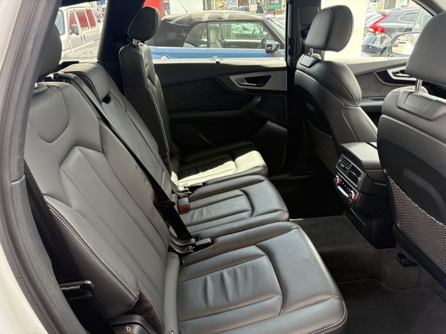 Ref No.A15162253 AUDI Q7 Image#9