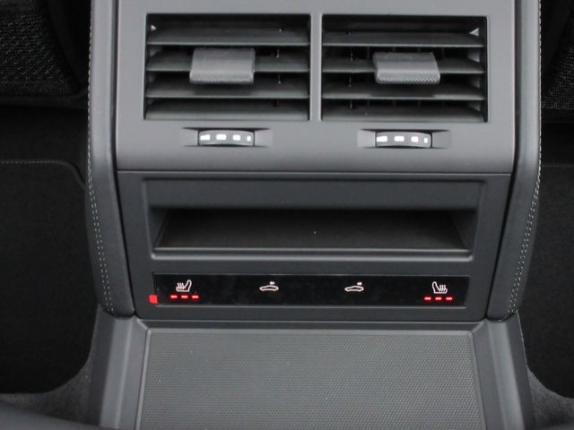 Ref No.A15169628 PORSCHE PANAMERA Image#16