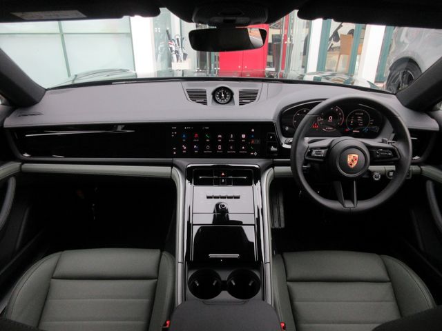 Ref No.A15169628 PORSCHE PANAMERA Image#2