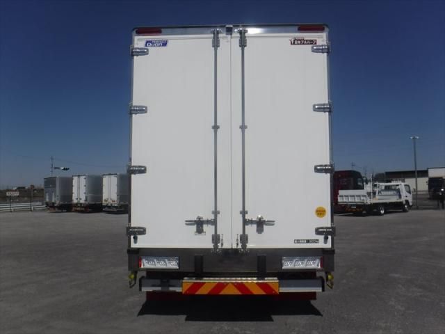 Ref No.A15169903 NISSAN DIESEL QUON Image#15